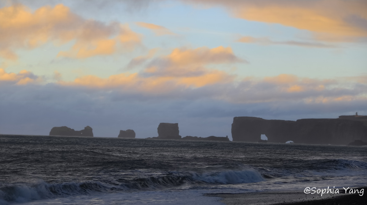 冰島│NETFLIX影集《卡特拉之謎》拍攝場景，真的荒漠如世界盡頭