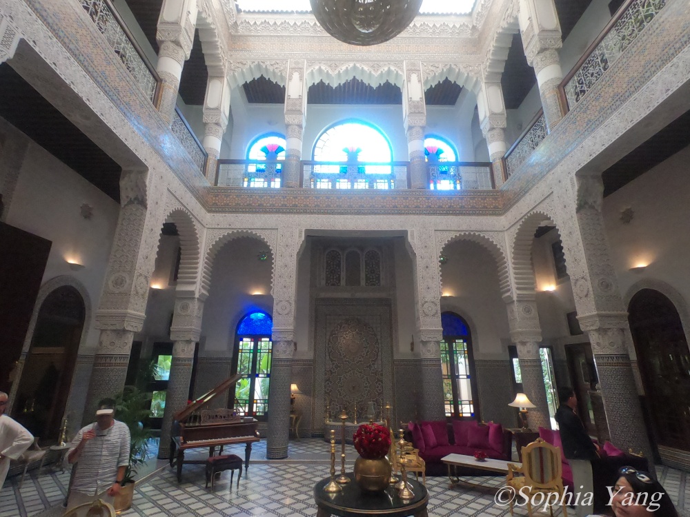 摩洛哥│費斯(Fѐs)│窄巷裡的華美天地，庭園飯店Riad美到令人眼花撩亂