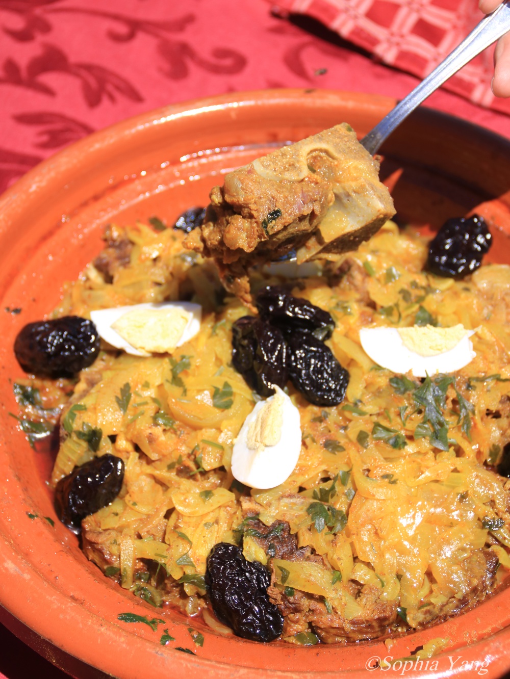 摩洛哥│柏柏人的塔吉鍋，既省電又健康的料理方式