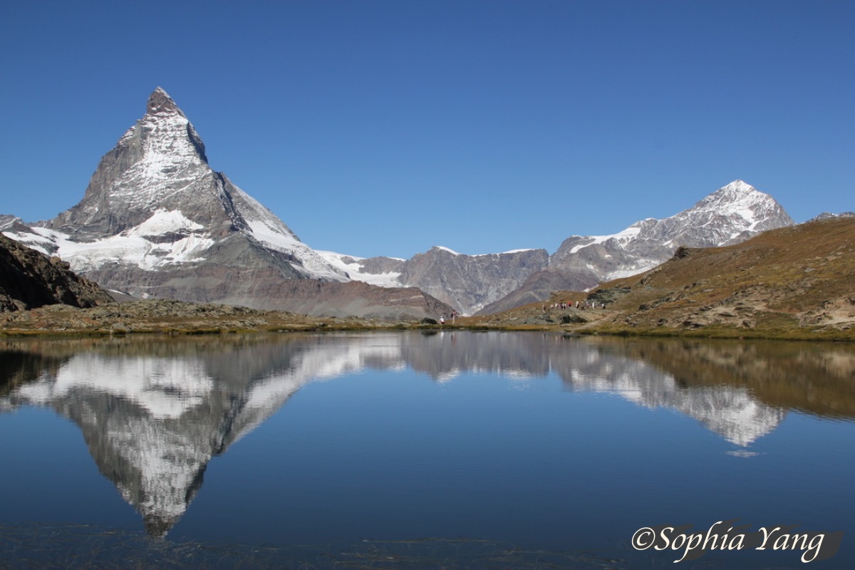瑞士｜策馬特Zermatt必玩｜賞馬特洪峰絕美日出、健行、眺冰河